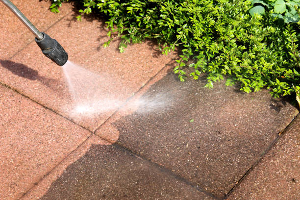 Why Choose Our Certified Pressure Washing Experts for Your Project Needs in Rollingwood, TX?